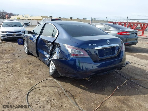 2014 Nissan Maxima 3.5 S with VIN 1N4AA5APXEC432598, listed as a IAAI auction lot 41731064 with 153,686 mi miles. Bid and sale history available at carsss.com. Image 3.