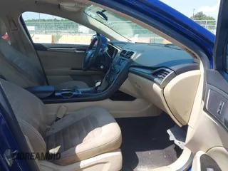 2013 Ford Fusion SE с VIN 3FA6P0HR6DR249987, выставлен на аукционе IAAI как лот 42420287 с пробегом 157 961 миль миль и . История ставок и продаж доступна на DreamBid. Изображение 5.