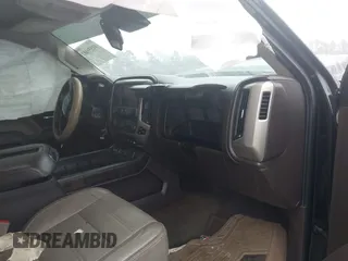 2015 GMC Sierra 2500HD available WiFi Denali with VIN 1GT120E89FF193669, listed as a IAAI auction lot 41556681 with 268,439 mi miles. Bid and sale history available at carsss.com. Image 5.
