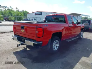 2014 Chevrolet Silverado 1500 LT with VIN 1GCVKREC1EZ201786, listed as a IAAI auction lot 41968965 with 157,566 mi miles. Bid and sale history available at carsss.com. Image 4.