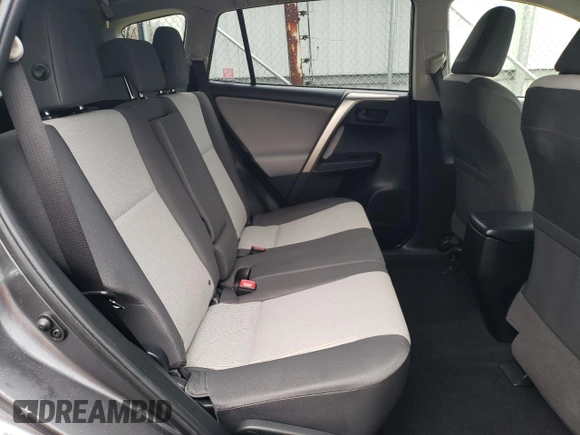 2015 Toyota RAV4 LE with VIN JTMBFREV2FJ023752, listed as a Copart auction lot 51439585 with 109,694 mi miles and Clean Title. Bid and sale history available at DreamBid. Image 11.