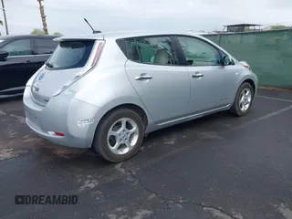 2011 Nissan LEAF SL-e with VIN JN1AZ0CP4BT008934, listed as a IAAI auction lot 42149847 with 103,444 mi miles and . Bid and sale history available at DreamBid. Image 4.