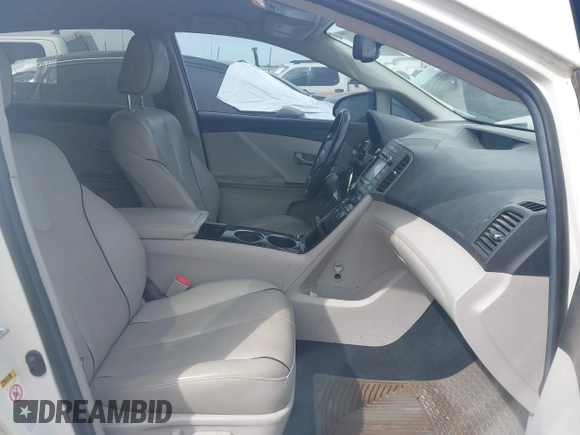 2015 Toyota Venza XLE with VIN 4T3BK3BB4FU116213, listed as a IAAI auction lot 42008444 with 113,912 mi miles. Bid and sale history available at carsss.com. Image 5.