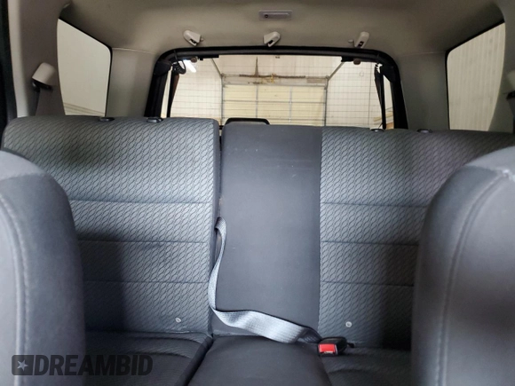 2003 Ford Escape XLT Popular 2 with VIN 1FMYU93193KB87078, listed as a Copart auction lot 59018205 with 222,082 mi miles and Salvage title. Bid and sale history available at DreamBid. Image 10.