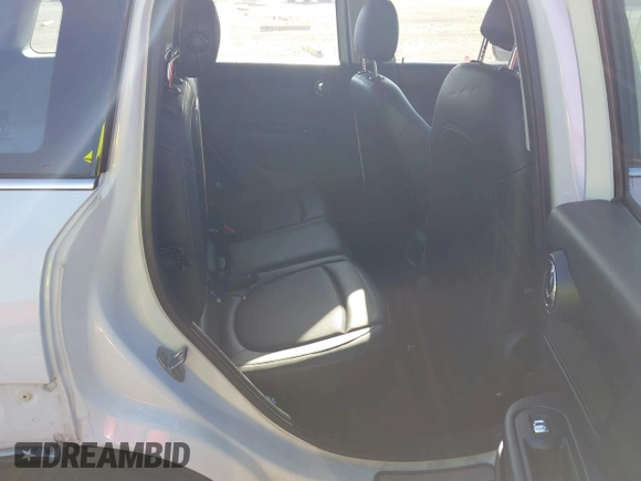 2019 MINI Countryman Cooper with VIN WMZYS7C53K3F45854, listed as a IAAI auction lot 41884080 with 114,524 mi miles and . Bid and sale history available at DreamBid. Image 8.