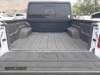 2021 Jeep Gladiator Willys с VIN 1C6HJTAG6ML619730, выставлен на аукционе IAAI как лот 41172494 с пробегом 40 360 миль миль и . История ставок и продаж доступна на DreamBid. Изображение 17.