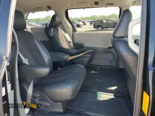 2011 Toyota Sienna SE with VIN 5TDXK3DCXBS048314, listed as a Copart auction lot 55989415 with 200,841 mi miles and Salvage title. Bid and sale history available at DreamBid. Image 11.