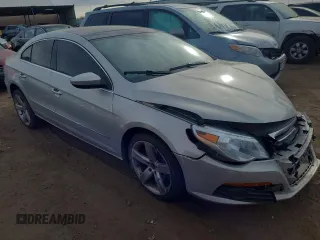 2009 Volkswagen CC 4Motion with VIN WVWGU73C29E548552, listed as a Copart auction lot 38075104 with 123,781 mi miles and Salvage Title. Bid and sale history available at carsss.com. Image 4.