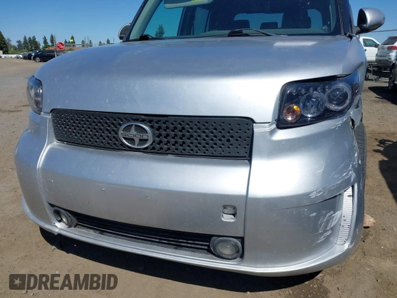 2008 Scion xB z VIN JTLKE50E981039702, wystawiony jako IAAI lot #42227040 z przebiegiem 261 144 mil mil oraz . Historia ofert i sprzedaży dostępna na DreamBid. Obrazek 16.