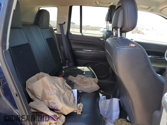 2016 Jeep Compass Latitude z VIN 1C4NJCEAXGD735156, wystawiony jako Copart lot #56607755 z przebiegiem 163 996 mil mil oraz Szkoda całkowita • Salvage title. Historia ofert i sprzedaży dostępna na DreamBid. Obrazek 11.