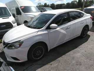 2017 Nissan Sentra SR z VIN 3N1AB7APXHY332812, wystawiony jako IAAI lot #42357841 z przebiegiem 93 378 mil mil oraz . Historia ofert i sprzedaży dostępna na DreamBid. Obrazek 17.