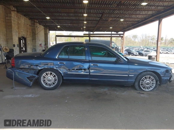2011 Mercury Grand Marquis LS with VIN 2MEBM7FV7BX604379, listed as a IAAI auction lot 42134407 with 55,151 mi miles and . Bid and sale history available at DreamBid. Image 13.