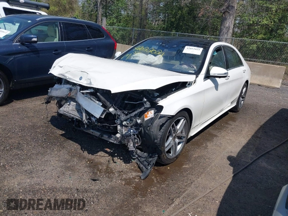 2020 Mercedes-Benz S 560 z VIN WDDUG8GB1LA517024, wystawiony jako IAAI lot #42022021 z przebiegiem 52 456 mil mil oraz . Historia ofert i sprzedaży dostępna na DreamBid. Obrazek 2.