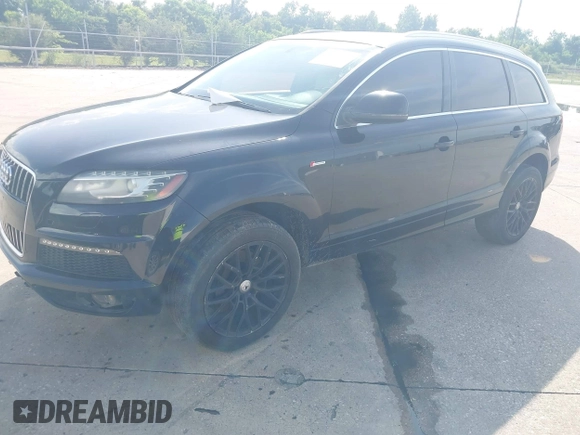 2014 Audi Q7 S line Prestige с VIN WA1DGAFE0ED008602, выставлен на аукционе IAAI как лот 42743844 с пробегом 226 961 миль миль и . История ставок и продаж доступна на DreamBid. Изображение 2.