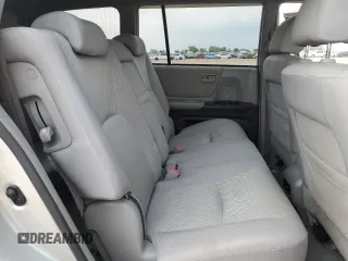 2007 Toyota Highlander w/3rd Row z VIN JTEEW21A870042767, wystawiony jako Copart lot #55706015 z przebiegiem 209 916 mil mil oraz Szkoda całkowita • Salvage title. Historia ofert i sprzedaży dostępna na DreamBid. Obrazek 11.