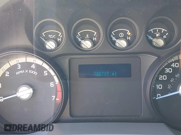 2014 Ford F-250 XLT с VIN 1FT7X2A66EEA48248, выставлен на аукционе IAAI как лот 42230951 с пробегом 180 785 миль миль и . История ставок и продаж доступна на DreamBid. Изображение 15.