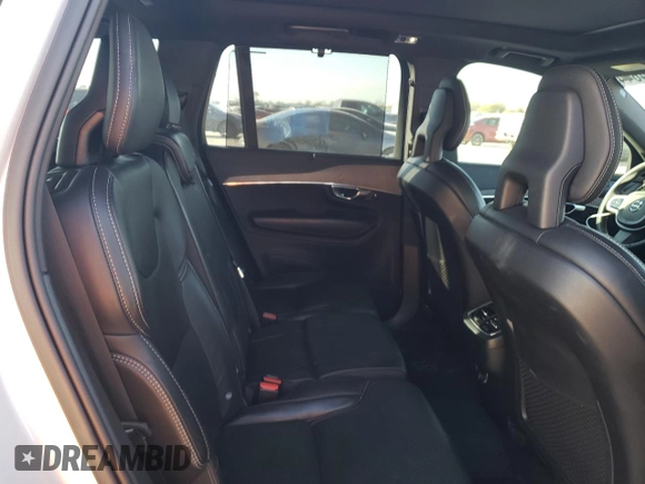 2020 Volvo XC90 Inscription with VIN YV4A22PL3L1588742, listed as a Copart auction lot 82174644 with 85,185 mi miles and Salvage Title. Bid and sale history available at carsss.com. Image 11.