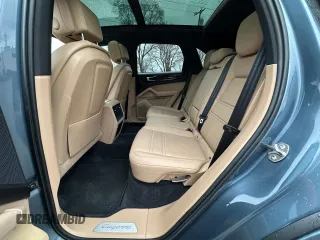 2019 Porsche Cayenne S with VIN WP1AB2AY2KDA61391, listed as a Copart auction lot 52459645 with 151,916 mi miles and Clean title. Bid and sale history available at DreamBid. Image 13.