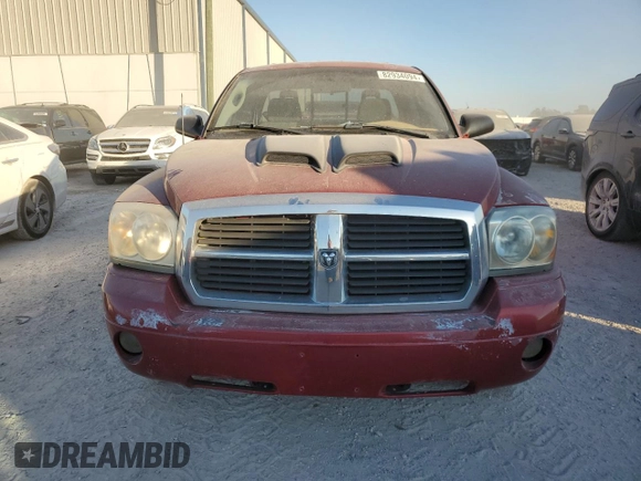 2006 Dodge Dakota SLT with VIN 1D7HW42NX6S518864, listed as a Copart auction lot 82934094 with 179,075 mi miles and Clean Title. Bid and sale history available at carsss.com. Image 5.