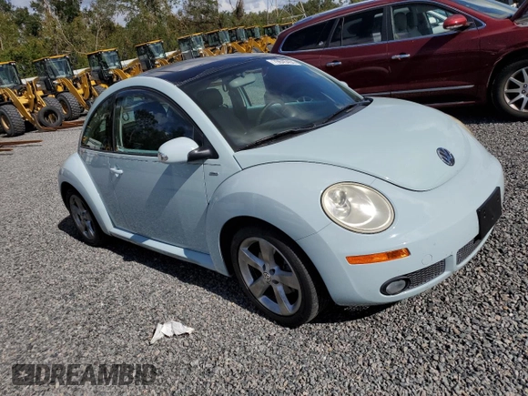 2010 Volkswagen Beetle with VIN 3VWRW3AG0AM022062, listed as a Copart auction lot 79845404 with Not provided miles and Salvage title. Bid and sale history available at DreamBid. Image 4.