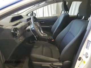 2016 Toyota Prius One z VIN JTDKDTB37G1125328, wystawiony jako Copart lot #53269985 z przebiegiem 86 924 mil mil oraz Czysty tytuł • Clean title. Historia ofert i sprzedaży dostępna na DreamBid. Obrazek 7.
