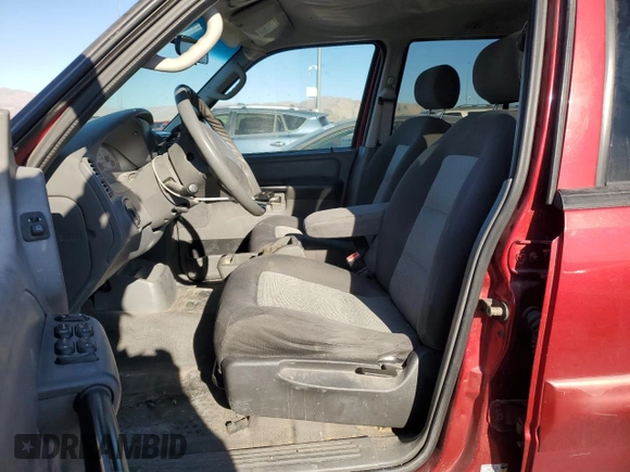 2005 Ford Explorer Sport Trac XLS z VIN 1FMZU67K85UB40895, wystawiony jako Copart lot #43227775 z przebiegiem 112 872 mil mil oraz Szkoda całkowita • Salvage title. Historia ofert i sprzedaży dostępna na DreamBid. Obrazek 7.