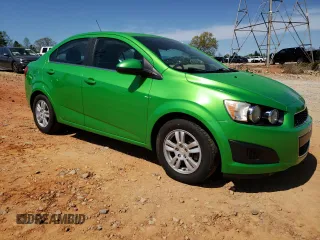 2015 Chevrolet Sonic LT z VIN 1G1JC5SH2F4140315, wystawiony jako Copart lot #51360925 z przebiegiem 54 054 mil mil oraz Szkoda całkowita • Salvage title. Historia ofert i sprzedaży dostępna na DreamBid. Obrazek 4.