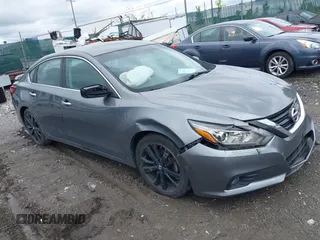 2017 Nissan Altima SV z VIN 1N4AL3AP4HC234943, wystawiony jako IAAI lot #42352196 z przebiegiem Nie podano mil oraz . Historia ofert i sprzedaży dostępna na DreamBid. Obrazek 1.