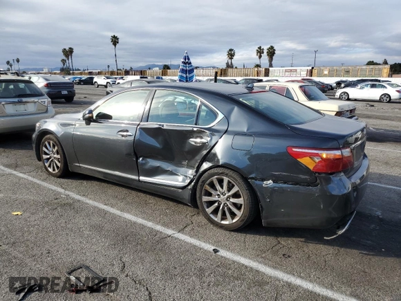 2011 Lexus LS 460 z VIN JTHBL5EF7B5105035, wystawiony jako Copart lot #43876075 z przebiegiem 67 647 mil mil oraz Szkoda całkowita • Salvage title. Historia ofert i sprzedaży dostępna na DreamBid. Obrazek 2.