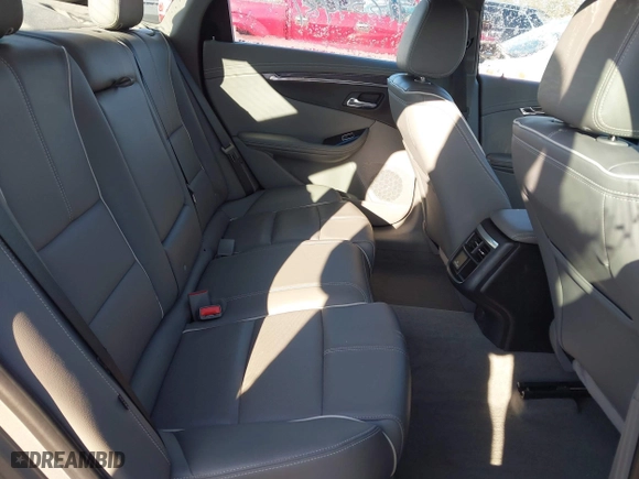 2018 Chevrolet Impala Premier with VIN 2G1125S33J9143107, listed as a IAAI auction lot 41854481 with 160,522 mi miles. Bid and sale history available at carsss.com. Image 8.