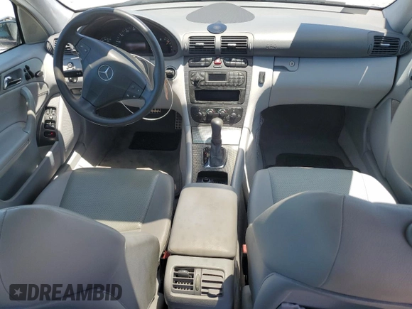 2004 Mercedes-Benz C 230 Kompressor with VIN WDBRF40J14A646877, listed as a Copart auction lot 64629375 with 62,521 mi miles and Salvage title. Bid and sale history available at DreamBid. Image 8.
