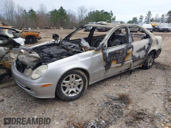 2004 Mercedes-Benz E-Class 5.0L with VIN WDBUF70J54A515348, listed as a IAAI auction lot 41542385 with 1 mi miles. Bid and sale history available at carsss.com. Image 2.