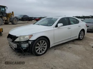 2012 Lexus LS 460 z VIN JTHCL5EF2C5015183, wystawiony jako Copart lot #45860465 z przebiegiem 127 876 mil mil oraz Szkoda całkowita • Salvage title. Historia ofert i sprzedaży dostępna na DreamBid. Obrazek 1.