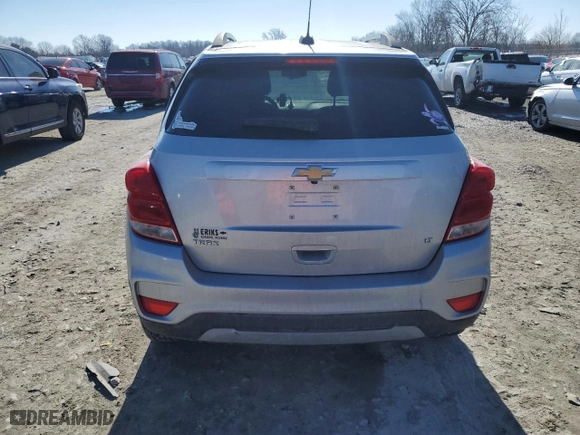2019 Chevrolet Trax LT with VIN KL7CJLSB0KB963723, listed as a Copart auction lot 42584125 with 41,130 mi miles and Salvage Title. Bid and sale history available at carsss.com. Image 6.