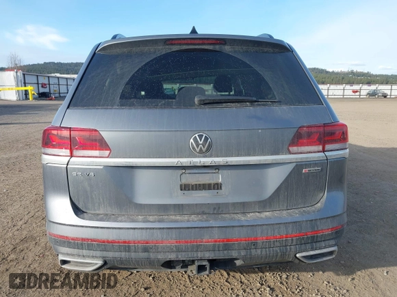 2022 Volkswagen Atlas SE z VIN 1V2HR2CA4NC523017, wystawiony jako IAAI lot #41754371 z przebiegiem 23 745 mil mil oraz . Historia ofert i sprzedaży dostępna na DreamBid. Obrazek 16.