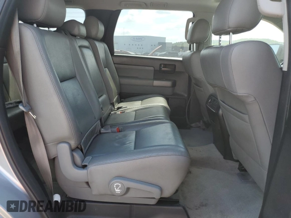 2011 Toyota Sequoia SR5 with VIN 5TDZM5G15BS002852, listed as a Copart auction lot 72257544 with 198,584 mi miles and Salvage Title. Bid and sale history available at carsss.com. Image 11.