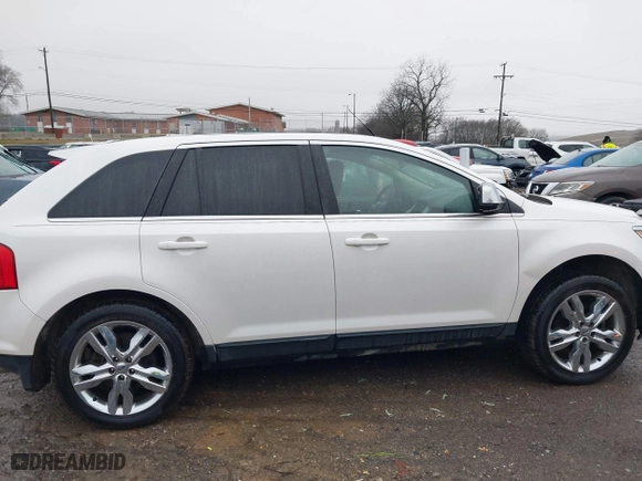 2011 Ford Edge Limited with VIN 2FMDK4KC4BBA19304, listed as a IAAI auction lot 41542580 with 187,113 mi miles. Bid and sale history available at carsss.com. Image 13.