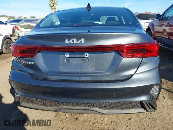 2024 Kia Forte LXS with VIN 3KPF24AD0RE769440, listed as a IAAI auction lot 41413414 with 4,221 mi miles and . Bid and sale history available at DreamBid. Image 16.