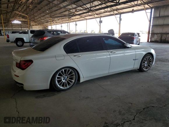 2013 BMW 7 Series 750Li with VIN WBAYE8C59DD132700, listed as a Copart auction lot 59911725 with 119,275 mi miles and Clean title. Bid and sale history available at DreamBid. Image 3.