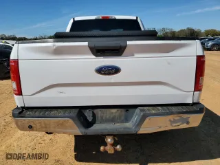 2015 Ford F-150 XLT w/HD Payload Pkg with VIN 1FTFW1EF0FFA40337, listed as a Copart auction lot 47104645 with 205,611 mi miles and Clean Title. Bid and sale history available at carsss.com. Image 6.