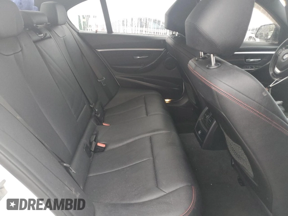 2018 BMW 3 Series 328d with VIN WBA8E5C52JA506771, listed as a Copart auction lot 80086094 with 59,367 mi miles and Clean title. Bid and sale history available at DreamBid. Image 10.