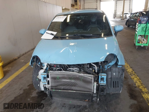2017 FIAT 500e with VIN 3C3CFFGE7HT546071, listed as a IAAI auction lot 40858363 with 37,454 mi miles. Bid and sale history available at carsss.com. Image 13.