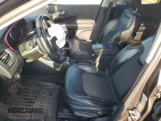 2019 Jeep Compass Trailhawk with VIN 3C4NJDDB5KT722026, listed as a Copart auction lot 52824885 with 105,727 mi miles and Salvage title. Bid and sale history available at DreamBid. Image 7.