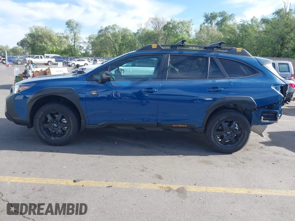2025 Subaru Outback Wilderness z VIN 4S4BTGUD0S3167493, wystawiony jako IAAI lot #42242997 z przebiegiem 2 214 mil mil oraz . Historia ofert i sprzedaży dostępna na DreamBid. Obrazek 14.