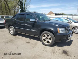 2013 Chevrolet Avalanche LTZ with VIN 3GNTKGE76DG223917, listed as a Copart auction lot 54207885 with 134,269 mi miles and Salvage title. Bid and sale history available at DreamBid. Image 4.