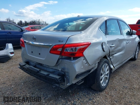 2018 Nissan Sentra SV z VIN 3N1AB7AP5JL623897, wystawiony jako IAAI lot #41867248 z przebiegiem 80 936 mil mil oraz . Historia ofert i sprzedaży dostępna na DreamBid. Obrazek 14.