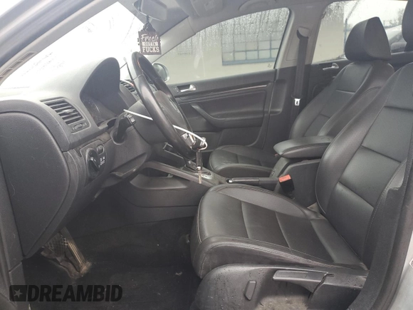 2010 Volkswagen Jetta TDI with VIN 3VWRL7AJXAM028463, listed as a Copart auction lot 60912445 with 242,906 mi miles and Salvage title. Bid and sale history available at DreamBid. Image 7.