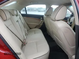 2010 Lincoln MKZ z VIN 3LNHL2GC6AR629927, wystawiony jako Copart lot #54663265 z przebiegiem 39 451 mil mil oraz Tytuł czysty. Historia ofert i sprzedaży dostępna na DreamBid. Obrazek 10.
