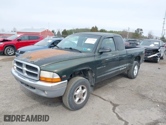1997 Dodge Dakota with VIN 1B7GG23X1VS211394, listed as a IAAI auction lot 41723088 with 124,104 mi miles. Bid and sale history available at carsss.com. Image 2.