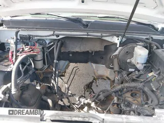 2007 GMC Yukon XL SLT with VIN 1GKFK16377J296932, listed as a IAAI auction lot 41797956 with Not Provided miles. Bid and sale history available at carsss.com. Image 12.